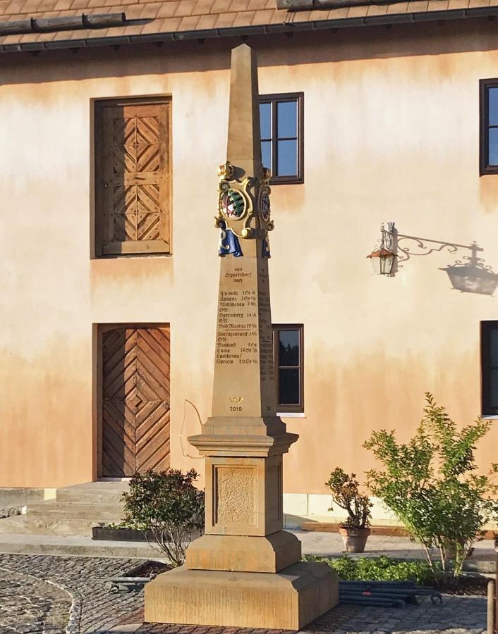 Ferienwohnung Wachstube Mit 3 Schlafraeumen Im Rittergut Leppersdorf Wachau Экстерьер фото