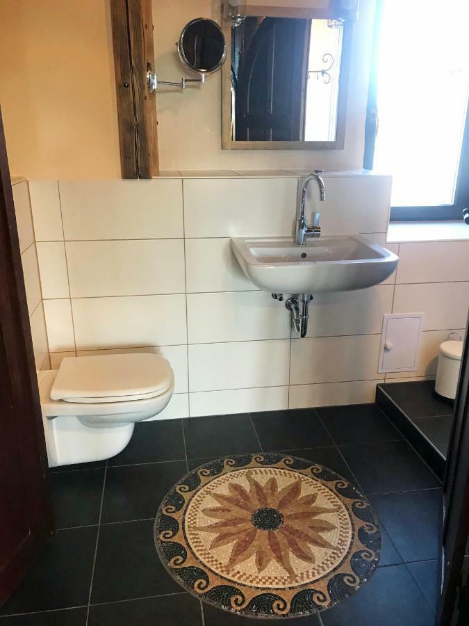 Ferienwohnung Wachstube Mit 3 Schlafraeumen Im Rittergut Leppersdorf Wachau Экстерьер фото